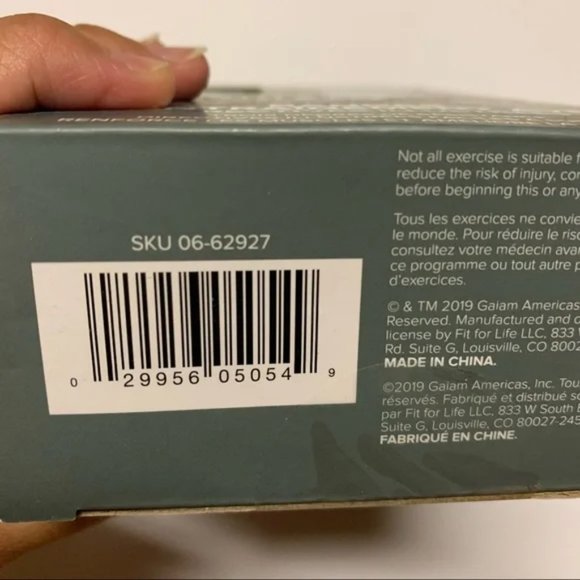 Gaiam Restore Strength Flexibility Resistance Band Kit Set 3 Levels Resistance - Picture 2 of 8